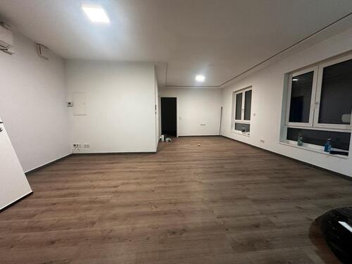 Foto - WohnungWG in Niederrad zu vermieten