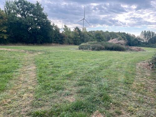 Foto - Große Wiese Wohnwagen - 200,00 EUR Kaltmiete, ca.  0,00 m²