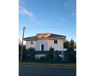 Modernes Neubauhaus mit Garten und Doppelgarage - Werder (Havel)