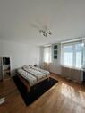 Foto - Schönes Zimmer mit eigenem Badezimmer in 130m² WG