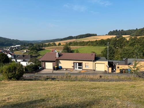 Foto - Gepflegtes Einfamilienhaus in Bischoffen Oberweidbach