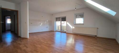 Foto - 4-Raumwohnung mit Balkon zu vermieten