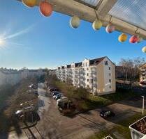 4-Raumwohnung mit Balkon - ein Platz an der Sonne! - Teutschenthal