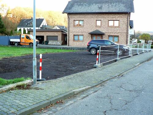 Foto - Parkplatz Stellplatz Anhänger Pkw Wohnwagen vermieten mieten