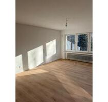 Erstbezug- Moderne 3-Zimmer-Wohnung mit Balkon - Gummersbach