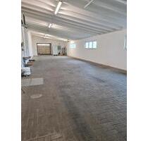 Lagerhalle - 1.200,00 EUR Kaltmiete, ca.  170,00 m² in Steinmauern (PLZ: 76479)