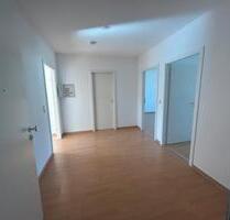 Schöne helle 74qm 3 ZKB mit Balkon in 66578 - Schiffweiler