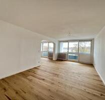 Vermiete 3 Zimmer Wohnung ca. 83,5 m2 mit Einbauküche, Renoviert - Landshut