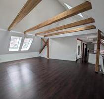 Hochwertige Dachgeschosswohnung mit Einbauküche in Ottobeuren