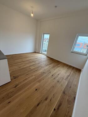 Foto - 1 Zimmer Dachgeschoßwohnung zur Miete in Berlin