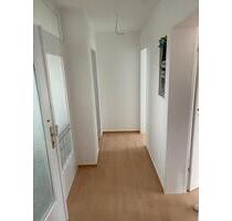 Helle, zwei Zimmerwohnung in Maintal - Hanau Lamboy