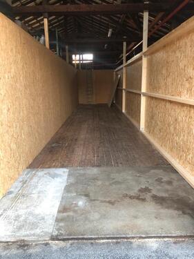 Foto - Selfstorage Lager Scheune Möbellager