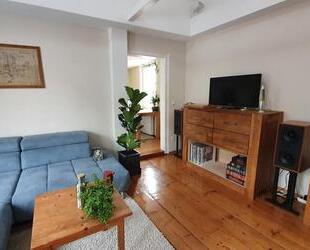 Charmante 4-Zimmer-Dachgeschosswohnung mit sonniger Terrasse und Vesteblick - Coburg