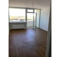 2-Zimmerwohnung mit Balkon - 562,00&nbsp;EUR Kaltmiete, ca.&nbsp; 52,60&nbsp;m&sup2; in Langen (Hessen) (PLZ: 63225)