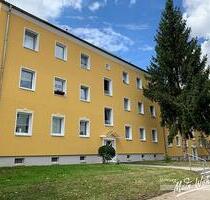 Schöne 3 Raum Wohnung mit Balkon zu vermieten! - Zeitz