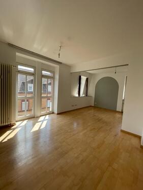 Foto - Altbauwohnung Zu Vermieten - 760,00&nbsp;EUR Kaltmiete, ca.&nbsp; 73,00&nbsp;m&sup2;