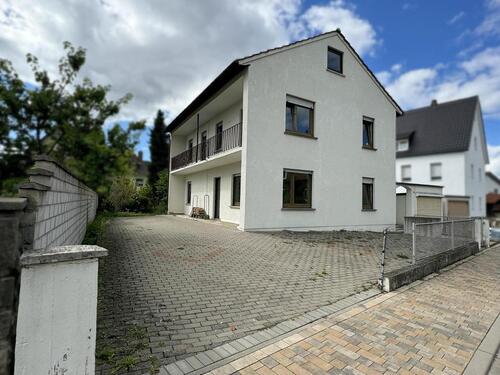 Foto - Provisionsfrei: Freistehendes Einfamilienhaus Karlstadt