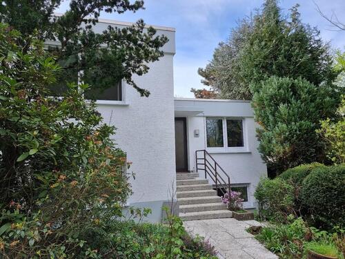 Foto - Einfamilienhaus mit Einliegerwohnung am Rand der Kernstadt-PB