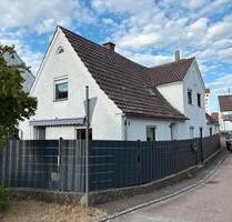Teilrenoviertes Einfamilienhaus - Aislingen