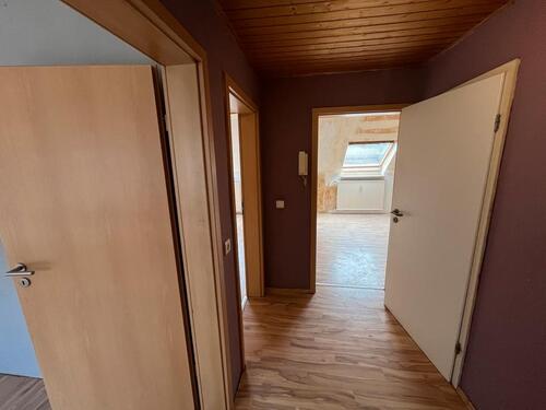Foto - 1 Zimmer Dachgeschoßwohnung zur Miete in Lennestadt