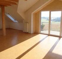 Großzügig geschnittene 3,5-Zi-Wohnung mit Balkon und Einbauküche - Hohentengen