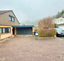 Geräumiges Einfamilienhaus mit Einliegerwohnung und Garten - Epfendorf