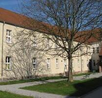 2 Raumwohnung für Azubis und Studenten mit Badewanne in der Michaelisstraße 104 Naumburg (Saale)