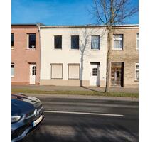 Wohnhaus mit Garten in Demmin - 67.000,00&nbsp;EUR Kaufpreis, ca.&nbsp; 87,00&nbsp;m&sup2; in Demmin (PLZ: 17109)