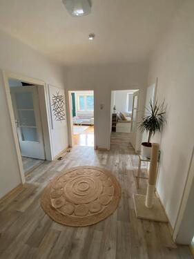 Foto - 3 Zimmer Wohnung - 570,00&nbsp;EUR Kaltmiete, ca.&nbsp; 95,00&nbsp;m&sup2;