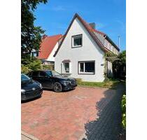 Modernisiertes EFH mit großem Grundstück in Bremen- Oberneuland