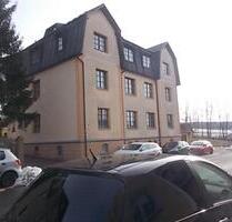 ++ 4 Räume, Bad mit Fenster ++ - 570,00&nbsp;EUR Kaltmiete, ca.&nbsp; 95,00&nbsp;m&sup2; in Oelsnitz (Erzgebirge) (PLZ: 09376)