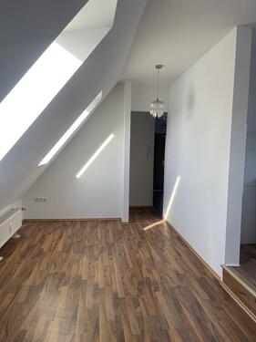 Foto - Dachgeschoßwohnung in Oststeinbek zur Miete