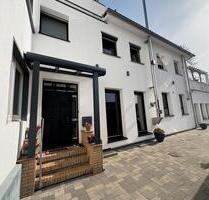 Anbauhäuschen auf zwei Etagen im Innenhof eines MfH mit Garten - Osnabrück