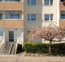 3 Raumwohnung mit Balkon - 335,00&nbsp;EUR Kaltmiete, ca.&nbsp; 56,65&nbsp;m&sup2; in Halle (Saale) (PLZ: 06126) Nietleben