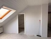 Foto - Renovierte, geräumige DG Wohnung