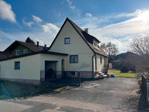 Foto - Einfamilienhaus - 140.000,00 EUR Kaufpreis, ca.  130,00 m²