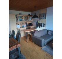 2 Zimmer Wohnung mit offener Küche + Süd-Balkon + Garage - Bad Münder am Deister