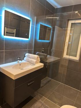 Foto - Ferienwohnung 7 Betten 4 Zimmer mit Stellplatz in Essen