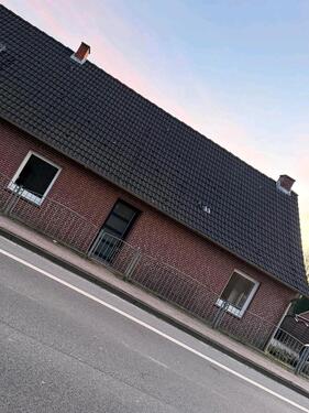 Foto - Schöne Doppelhaushälfte zentral