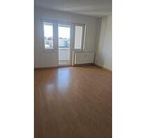 Helle 2,5 Zimmer Wohnung in Taucha mit Balkon