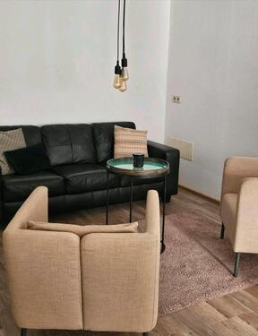 Foto - Moderne Büroarbeitsplätze im inspirierenden Co-Working Space