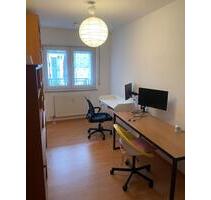 3,5 Zimmer Wohnung mit optional TG Stellplatz am Frankfurter Tor - Berlin Friedrichshain-Kreuzberg