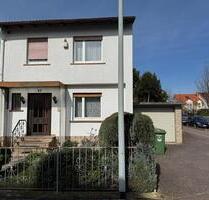 Haus Reihenendhaus DHH Doppelhaushälfte SulzbachTs. - Sulzbach (Taunus)