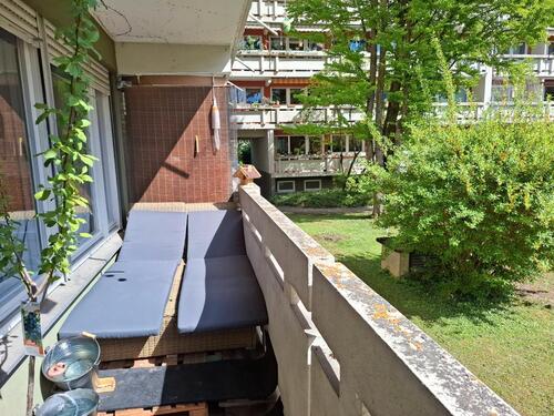 Foto - VON PRIVAT - RUHIG - GROßER BALKON