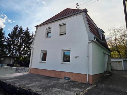 Foto - Haus in Quierschied - 189.000,00&nbsp;EUR Kaufpreis, ca.&nbsp; 120,00&nbsp;m&sup2;