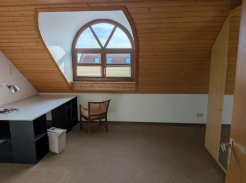 Foto - Geräumiges 5-Zimmer Reihenhaus in Stuttgart-Stammheim