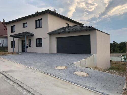 Foto - Exklusives Einfamilienhaus - 850.000,00&nbsp;EUR Kaufpreis, ca.&nbsp; 210,00&nbsp;m&sup2;