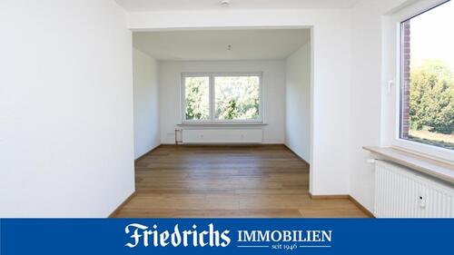 Foto - Renovierte 2-Zimmer-Wohnung mit West-Balkon in zentraler Lage in Edewecht (Friedrichsfehn)