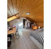 Charmante kernsanierte 1,5 Zimmer-Dachgeschosswohnung - Leinfelden-Echterdingen