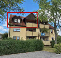 Lichtdurchflutete DG-Wohnung mit Südbalkon & großzügigem Studio - Neuendettelsau